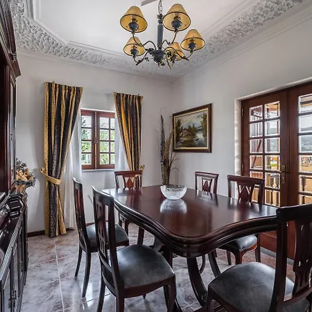 Gasthof Guestready - Rustic Oasis In