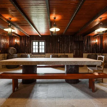 Penzion Guestready - Rustic Oasis In