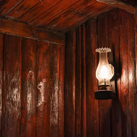 Gasthof Guestready - Rustic Oasis In Vila Nova de Cerveira