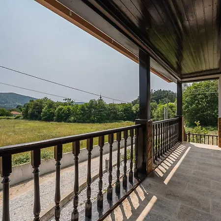 Penzion Guestready - Rustic Oasis In